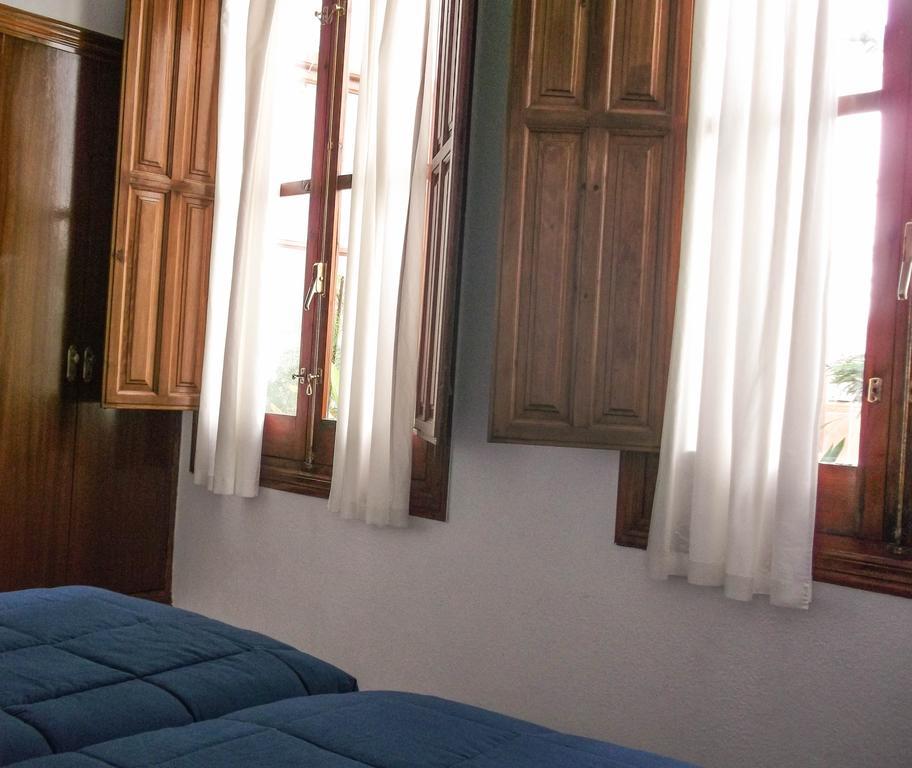 Pension Ciudad Navarro Ramos Гранада Номер фото