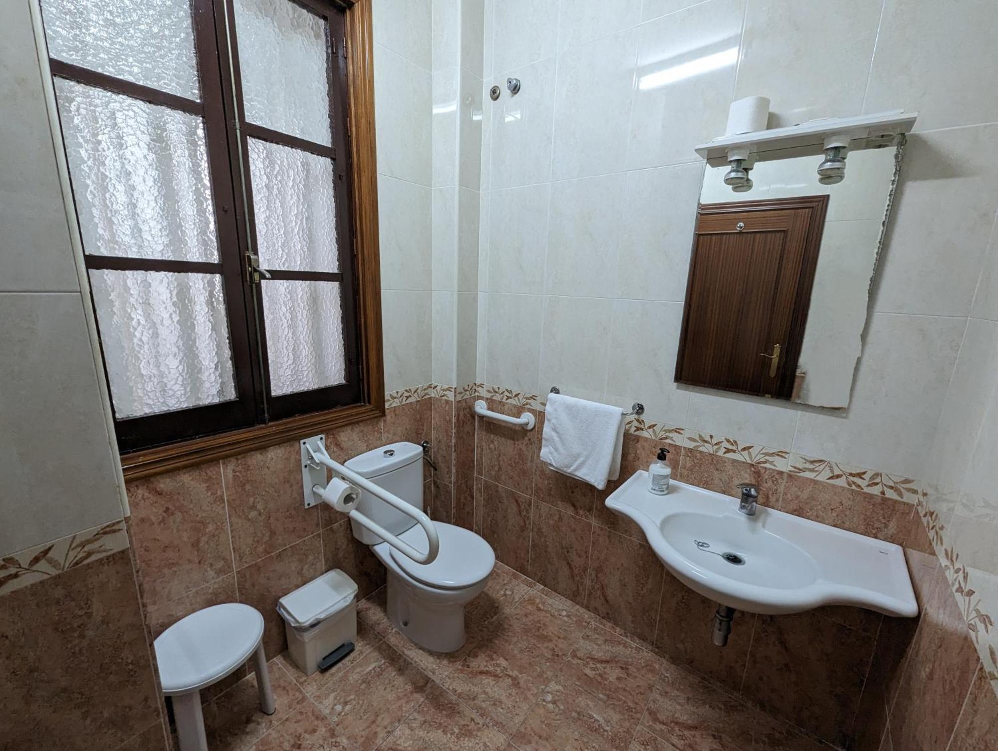 Pension Ciudad Navarro Ramos Гранада Екстер'єр фото