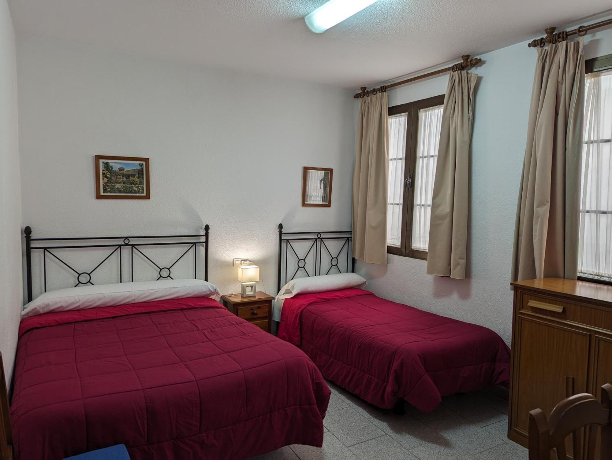 Pension Ciudad Navarro Ramos Гранада Екстер'єр фото