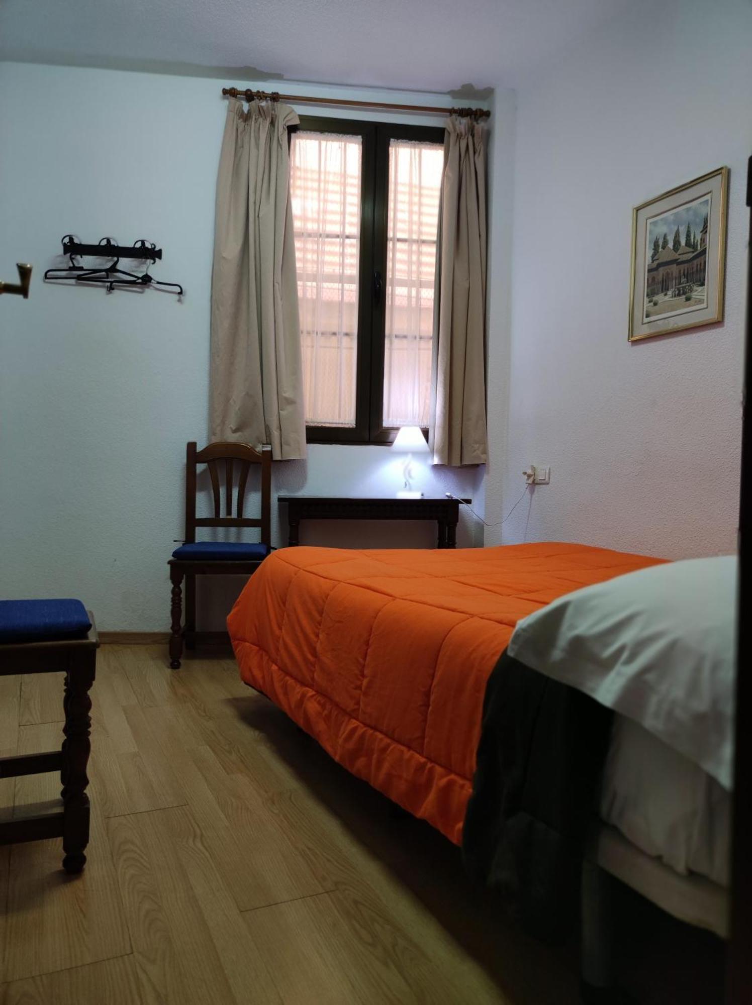 Pension Ciudad Navarro Ramos Гранада Екстер'єр фото