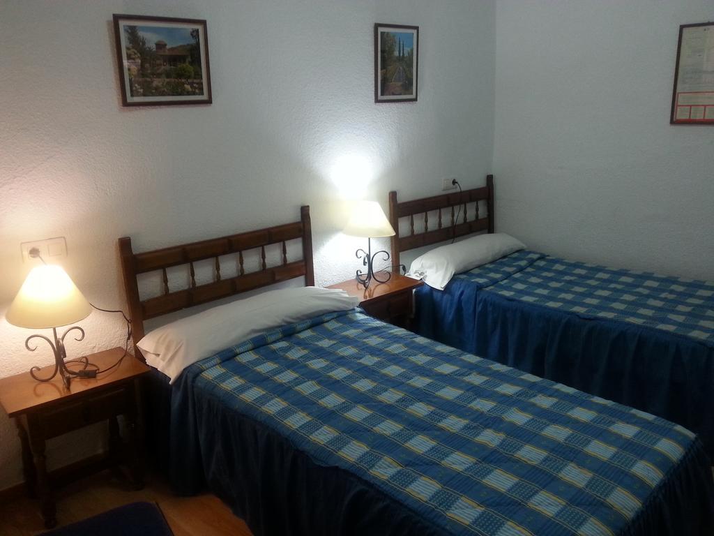 Pension Ciudad Navarro Ramos Гранада Екстер'єр фото